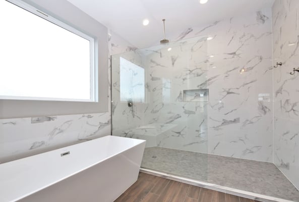 1838_CPD_Master Bathroom tub & shower